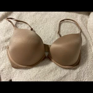 34dd Victoria’s Secret bra